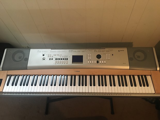 Yamaha deals dgx 625