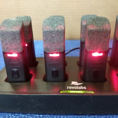 Revolabs 02-08HDCHG-C Charger Base W/ 8 01-HDTBLMIC-DR-11 Microphones image 4
