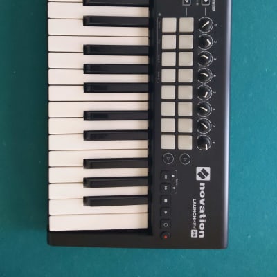 Novation LaunchKey 25 MkI Keyboard Controller