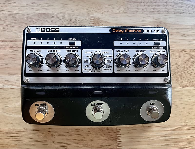 Boss DM-101 Delay Machine