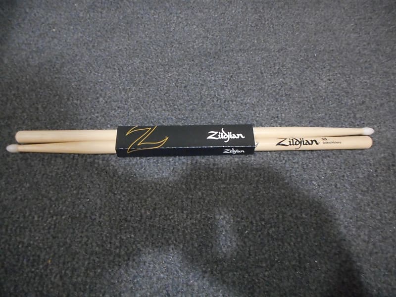 Zildjian 5A Nylon Tip Hickory Drumsticks, #Z5AN image 1