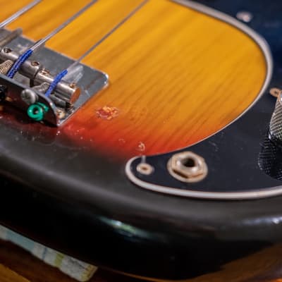 Fender Precision Bass Fretless with Maple Fingerboard 1970 - 1983 Sunburst image 22