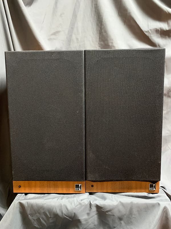 Pair of KEF Model 103.2 Reference Speakers (used) | Reverb