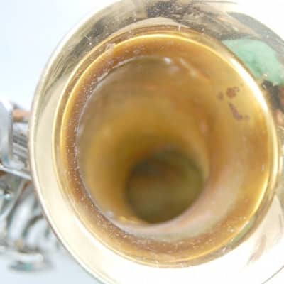 Leblanc Vito Alto Saxophone complete with case and accessories image 5