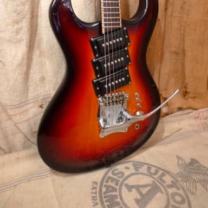Mosrite V III 1984 Sunburst image 8