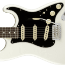 Fender American Performer Stratocaster®, Rosewood Fingerboard, Arctic White 2022