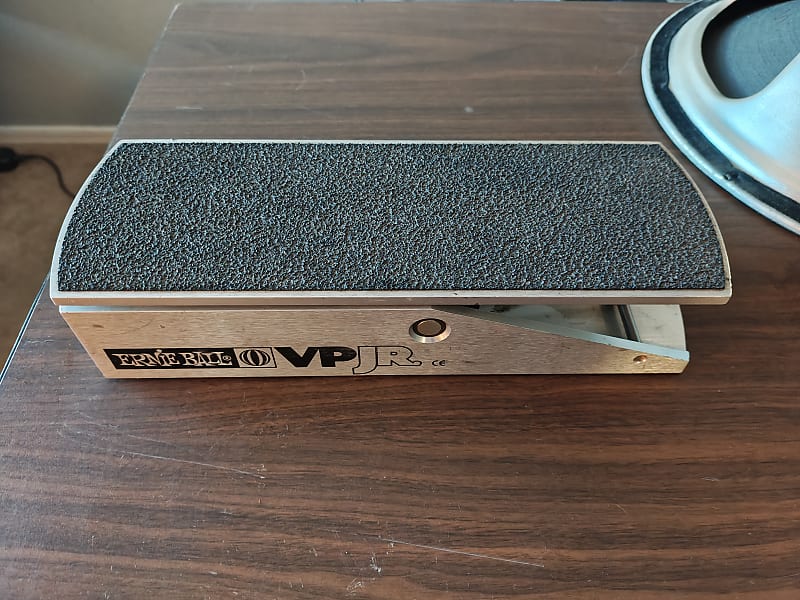 Ernie Ball VP Jr