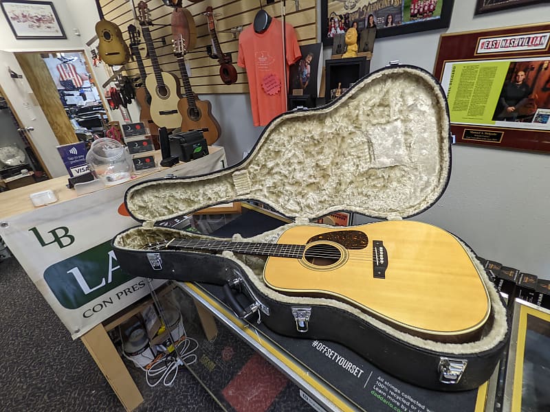 Tama 3561 Dreadnought Guitar and Case 1970s