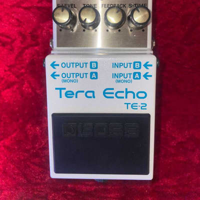 Boss TE-2 Tera Echo