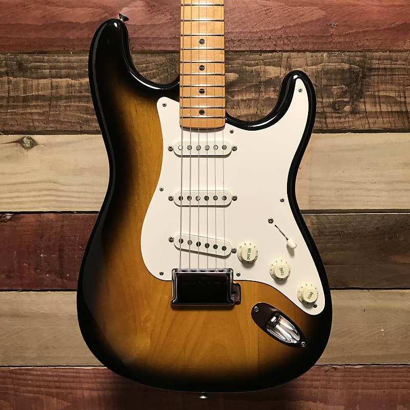k*e様 Fender American vintage '57 Stratoc Fender American Vintage II 1957 Stratocaster Reissue
