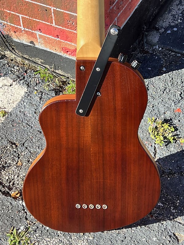 ベース Rick Turner Renaissance RB5 5-string Rick Turner Renaissance RB5 Standard 5-string Ampli-Coustic