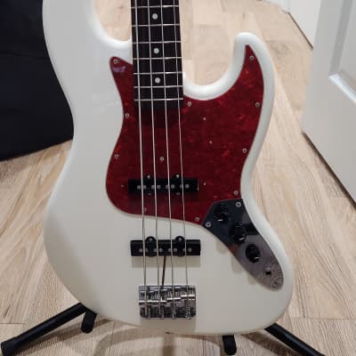 Fender Traditional 60s Jazz Bass 2017 - Olympic White for sale