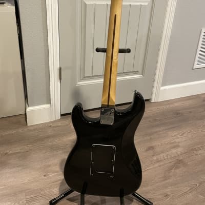 Fender Stratocaster  2020 Black image 2
