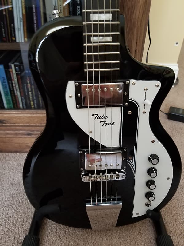 Eastwood / Airline Twin Tone 2019 Black image 1