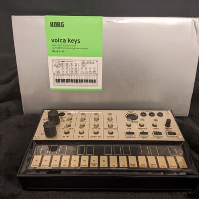 Korg Volca Keys Analog Loop Synthesizer