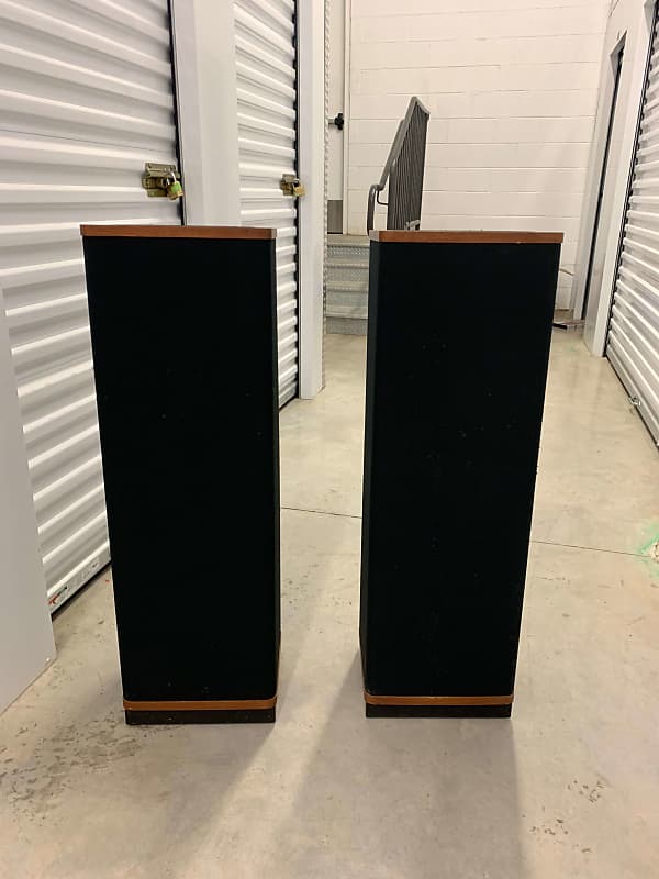 Vandersteen Model 1 Speakers | Reverb