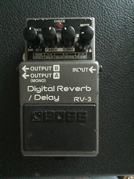 大人女性の Boss RV-3 Digital Reverb/Delay Pink Label | Reverb ギター