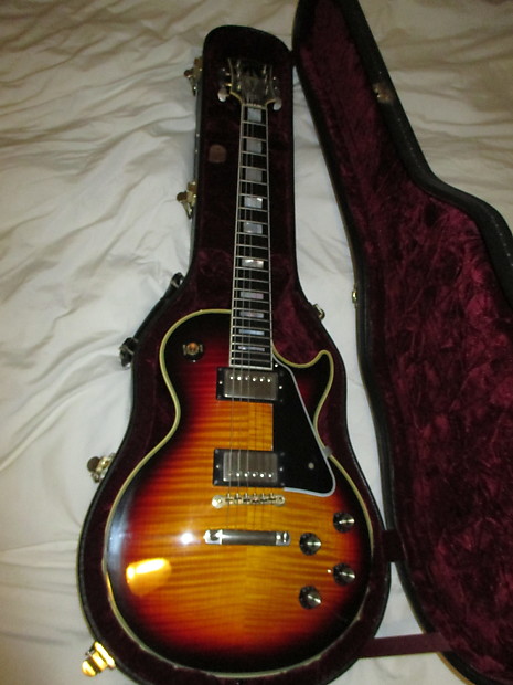 Gibson les paul custom deals 68 reissue triburst