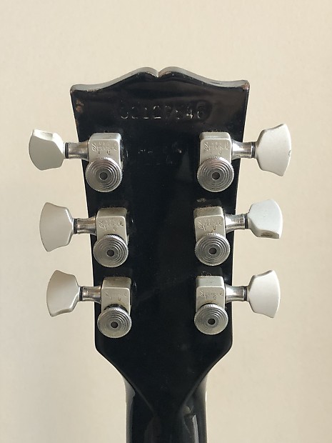 Tom Delonge s Blink 182 Gibson Modified Les Paul Standard 1997 With Custom Anvil Road Case