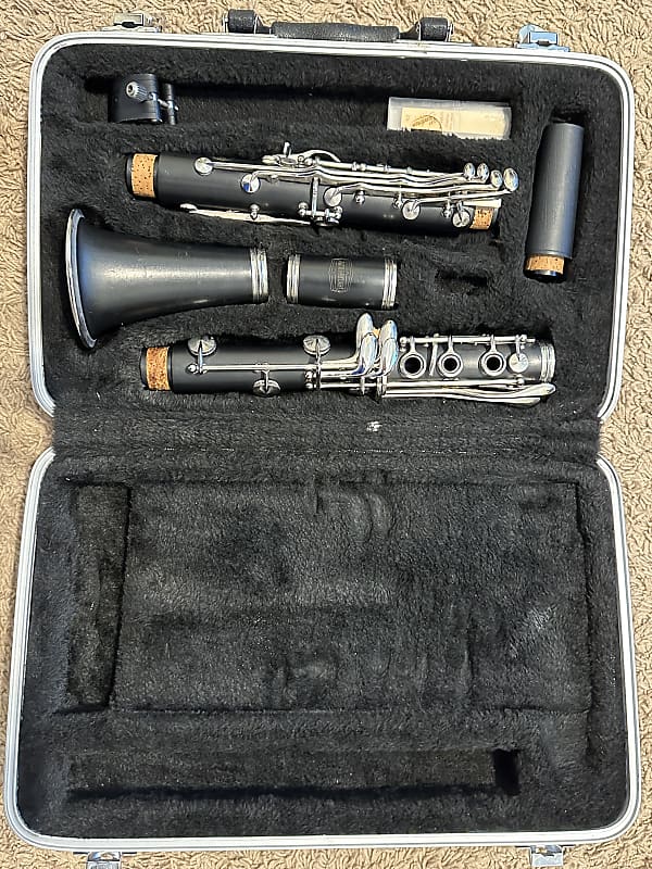 美品 MUSIC & ARTS ALLORA B♭クラリネット ACL-250 Allora ACL-250 Student Series Clarinet | Music & Arts
