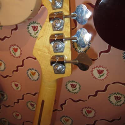 Fender Precision Bass 1983 - Black image 4