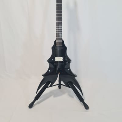 B.C. Rich Draco Onyx + Dimarzio DP100 (Super Distortion