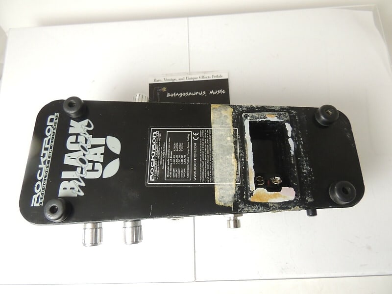 Rocktron Black Cat Moan Distortion Wah Effects Pedal Free