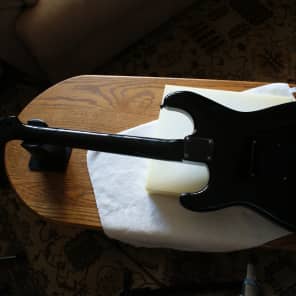Fender MIJ Contemporary Stratocaster model 27 4200 1984-1987 Black image 9