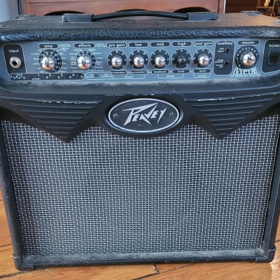 Peavey Vypyr Solid State 15-Watt 1x8 Modeling Guitar Combo