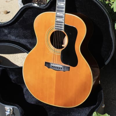 Guild F-50R 1975 Natural Excellent with hard case. image 1