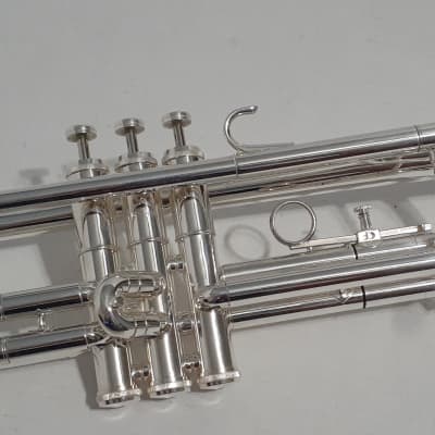 Getzen Eterna Severinsen Model Silver Bb Trumpet, Bach3C,  and  case 1964-1967 Silver Plate image 13