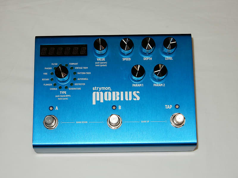 Strymon Mobius