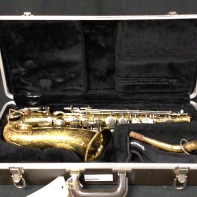 Buescher Aristocrat Eb Alto Saxophone Serial# 514758 image 1