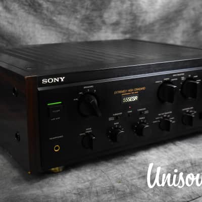 Sony TA-F555ESR Integrated Stereo Amplifier in Very Good Condition