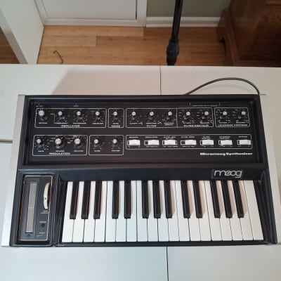 Moog MicroMoog model no.2090