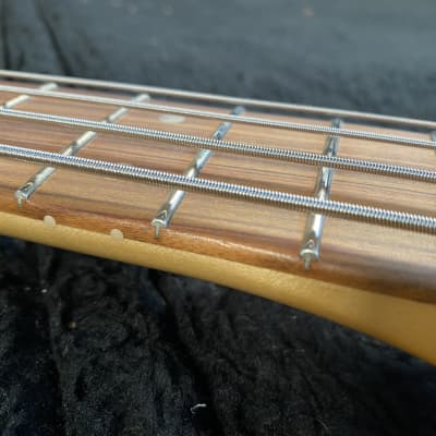 Fender Player Plus Active Meteora Bass 2022 Tequila Sunrise MX22017360 (9 lbs. 10.2 oz.) image 4