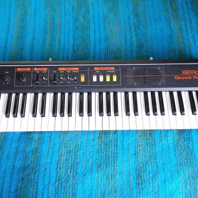 Roland Ep-9 Digital Upright Piano - 7 Octaves Key Board at Rs 35000, Digital Piano in Ahmedabad