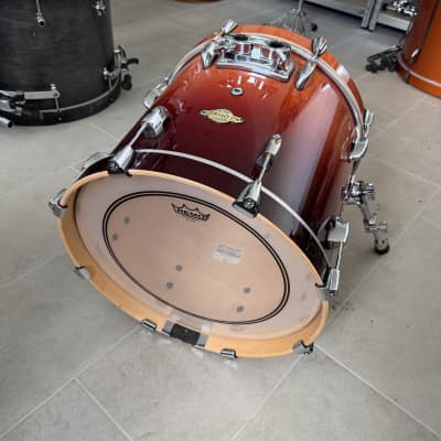 Pearl Masters MCX 18x16 Maple bass drum - Chestnut fade image 3