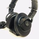 Audio-Technica ATH-M30x Closed Back Headphones in very good condition