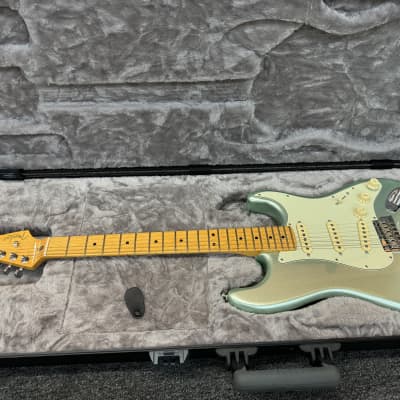 Fender American Professional II Stratocaster w/ Maple Fretboard 2022 Mystic Surf Green🇺🇸 image 9