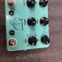 JHS Panther Cub Analog Delay 1.5