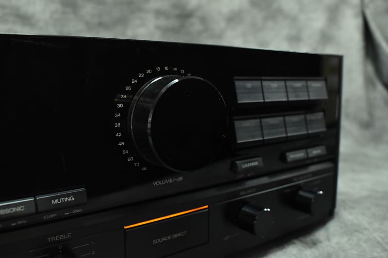 Sansui AU-a607 Integrated Amplifier In Very Good Condition