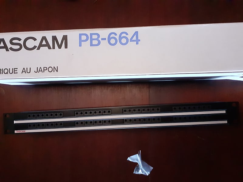 Tascam バンタム　パッチベイ　PB664 2個セット Tascam バンタム パッチベイ PB664 2個セット TASCAM PB664×2台