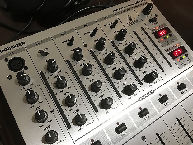 Amazon.com: Behringer DJX700 Professional 5-Channel DJ Mixer