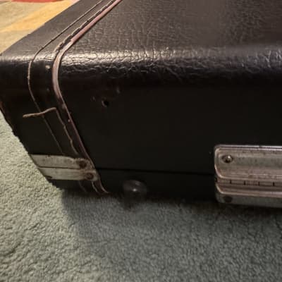 Aria Pro 2 Mockingbird vintage case with red interior 1982 - Black image 14