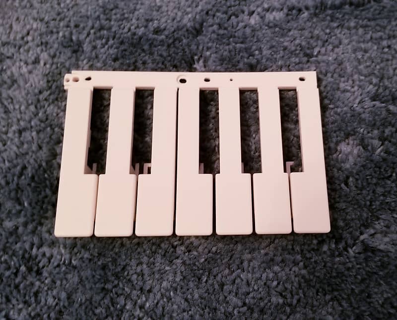 1 Octave Replacement white Keys For Microkorg and MicroKontrol high C key Like New
