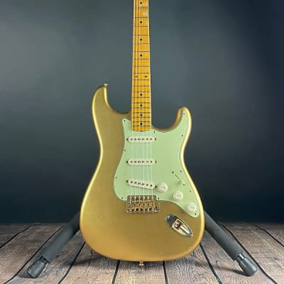 Fender Custom Shop Limited '62 "Bone Tone" Stratocaster, Journeyman Relic- Aged Aztec Gold (7lbs 1oz) image 13