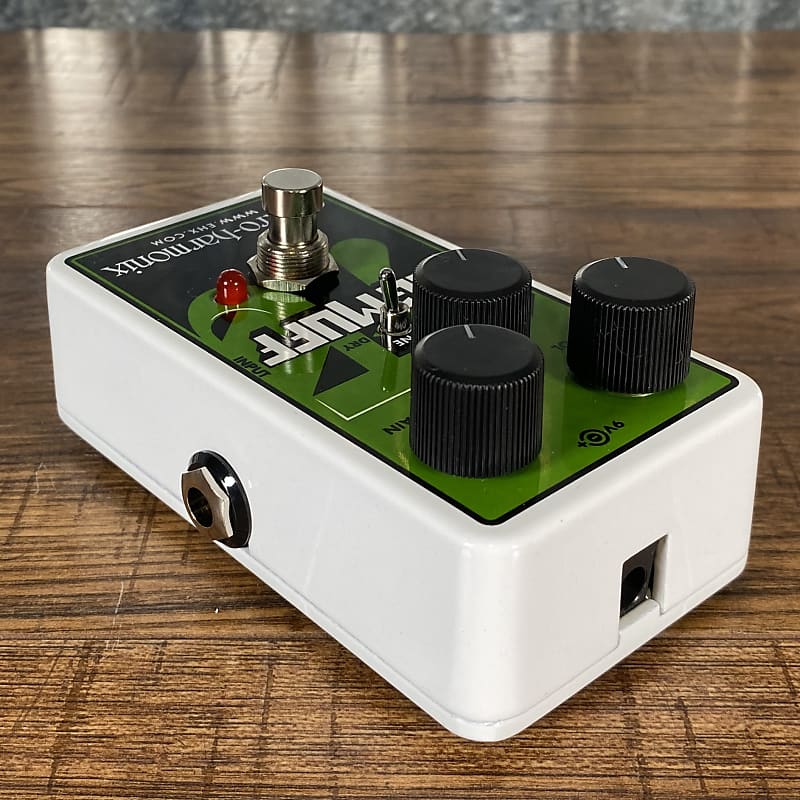 エレハモ　NANO BASS BIG MUFF　中古美品 Electro-Harmonix Nano Bass Big Muff Pi Distortion