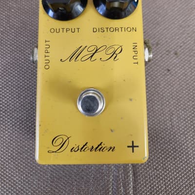 MXR Distortion plus + bud box 1974 Script logo original analog usa