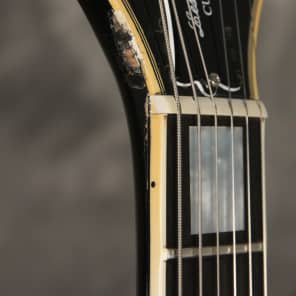Gibson Les Paul Custom left over tremolo route 1981 Silverburst image 25